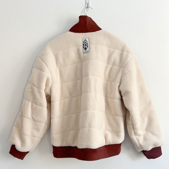 NEW Free People FP Movement Fleecy Sherpa Scrunchy Pippa Jacket Quilted NWOT - Picture 8 of 16